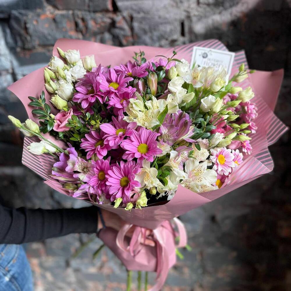 Букет из кустовой хризантемы Букет из кустовой хризантемы